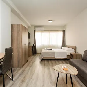 john-central-suites.hotels-of-thessaloniki.com/
